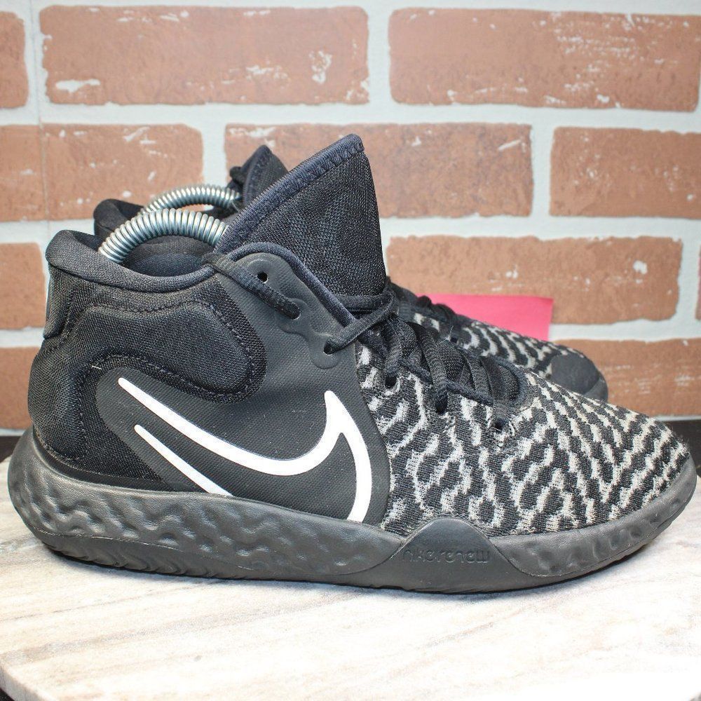 Nike KD Trey 5 Shoes Womens Size 7.5 (6Y) Athletic Knit Mesh Sneakers Black.